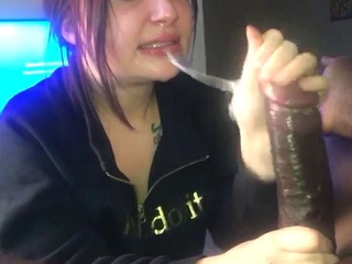 Big Cock Enjoys Blowjob And Hardcore Ride