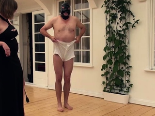 amateur MILF getting fucked and takes cum in mouth