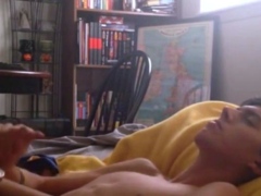 Big-cocked Amateur Wankster Unleashes Huge Load